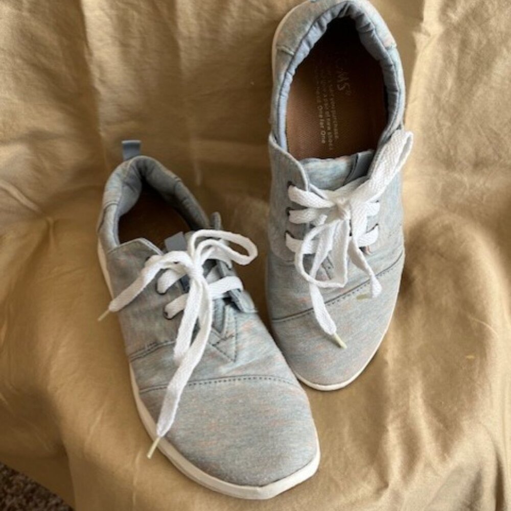 Tom's canvas womens shoes